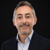 Óscar  Vitales