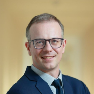 Sylvain Namy Managing Director Robert Walters España